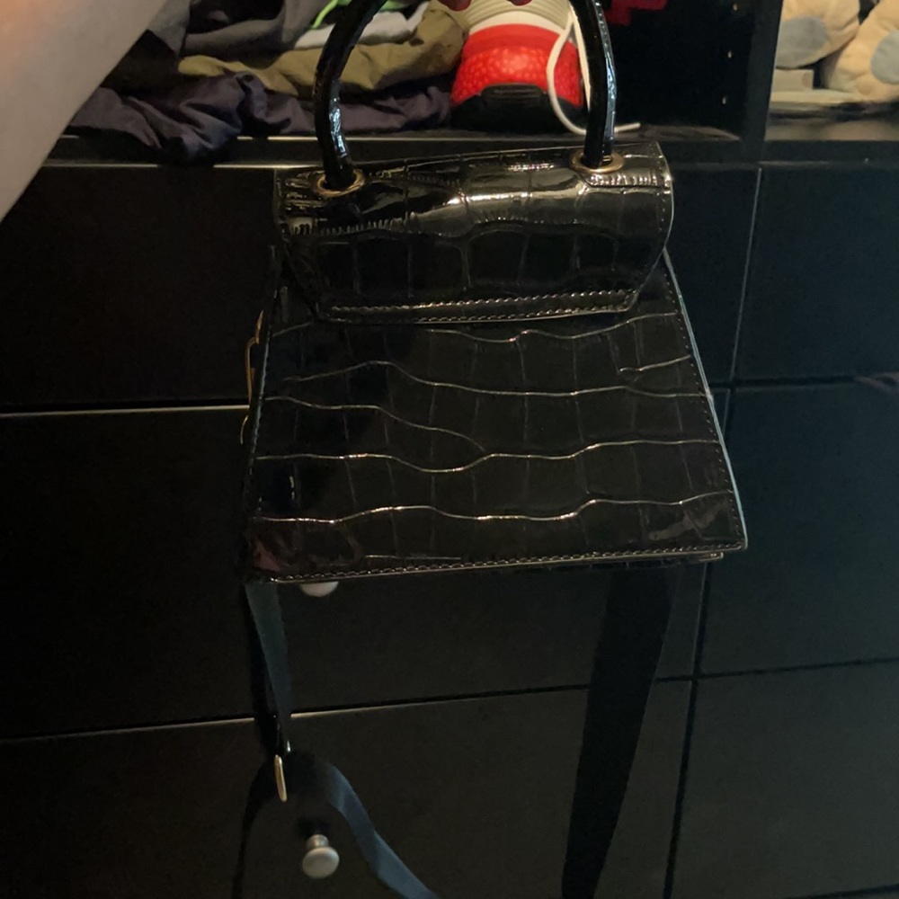Black ASOS BAG - Picture 2 of 3